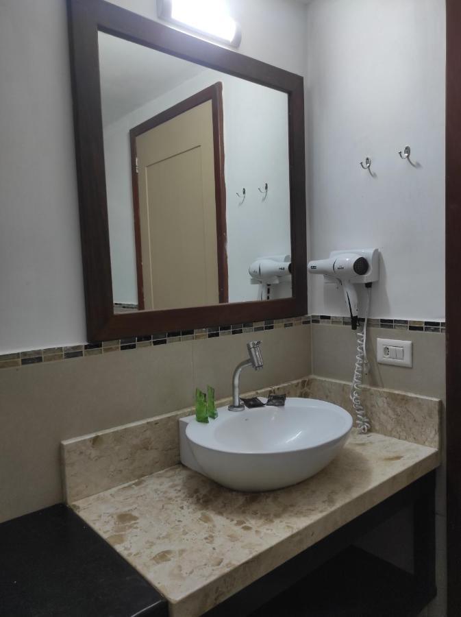 Hotel Sao Francisco Жижока-ді-Жерікуакуара Екстер'єр фото
